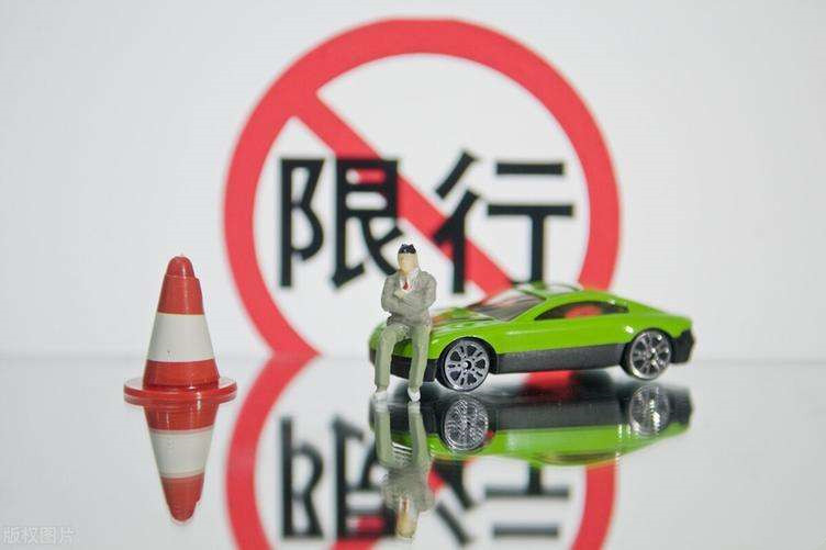 上海限制外牌车辆上高架进市区的利与弊 上海限制外牌车辆上高架进市区的利与弊